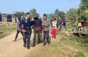 पैसा नदिँदा बञ्चरोले हानेर आमाको हत्या