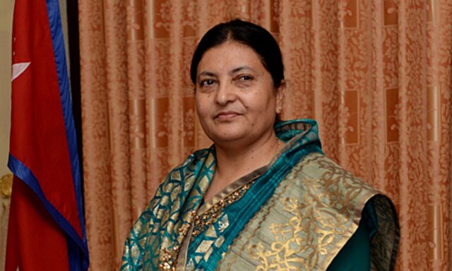 राष्ट्रपति भण्डारीद्वारा शहीदप्रति श्रद्धाञ्जलि अर्पण