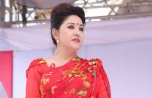 डिल्लीराम खनालविरुद्ध करिश्माले दिइन् साइवर व्युरोमा उजुरी