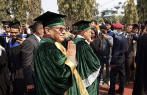 विभिन्न कारणले विदेश जाने जनशक्तिलाई राेक्नुपर्छ : प्रधानमन्त्री दाहाल