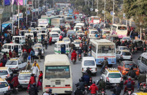 बढी धुवाँ फाल्ने सवारी– साधन विस्थापित गरिने, युरो–३ मापदण्डभन्दा माथिका सवारी आयात गर्न निर्देशन