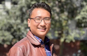 नेविसंघ अध्यक्ष शेर्पालाई बर्खास्त गर्न माग गर्दै नेविसंघको केन्द्रीय कार्यालयमा ताला