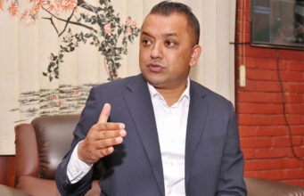 आज दिउँसो एक बजे बत्तिसपुतलीस्थित अनुपम फुडल्याण्डमा शेखर–गगन पक्षको ‘वृहत’ भेला हुँदै