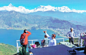 पाँच महिनामा चार लाख ७० हजार पर्यटक भित्रिए लुम्बिनीमा