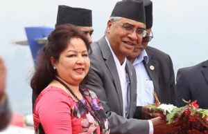 देउवा र आरजु छुट्टाछुट्टै सिंगापुरमा, एक सातासम्म उपचार हुने