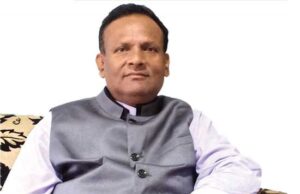 पूर्वसांसद रौनियार पक्राउ