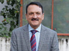 अर्थमन्त्री महतले गरे विमानस्थलको निरीक्षण