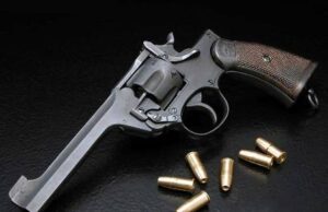 पेस्तोल र ३ थान गोलीको खोकासहित एक जना पक्राउ