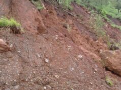 पहिरोले कर्णाली राजमार्ग अवरुद्ध