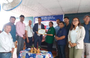 इक्यान ललितपुरद्धारा २७ औं बार्षिकोत्सवको अवसर पारी आश्रममा खाना सेवा