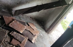 टीकापुरको केदारेश्वर आधारभूत विद्यालयमा तोडफोड, करिब ३० हजारको क्षति