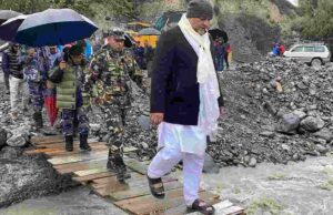 बाढी प्रभावित क्षेत्र कागबेनी पुगे गण्डकीका मुख्यमन्त्री पाण्डे