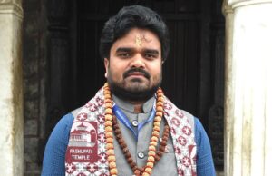 सर्वाधिक रन बनाउने र विकेट लिने नेपाली खेलाडीलाई जनही ५० हजार दिने विकास ठाकुरको घोषणा
