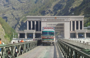 रसुवागढी नाकामा गरगहना लगाउनेप्रति विशेष निगरानी