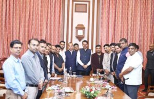 प्रस्ताव लिएर आउनुहोस्, नेपाली क्रिकेटलाई सहयोग गर्छौं : महाराष्ट्र उपमुख्यमन्त्री