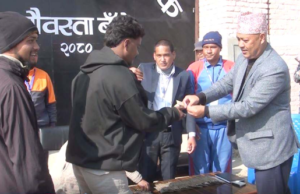 नौबस्ता बालबन्दीलाई जाडो लुगावापत नगद वितरण