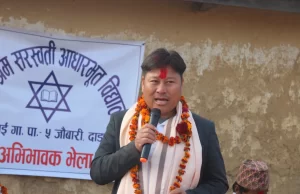 काम नगर्ने ठेकेदारलाई कालोसूचीमा राख्छौँ : मन्त्री मास्की