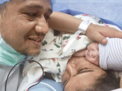 पहिलो सन्तानको रुपमा रेखा थापालाई पुत्रीलाभ