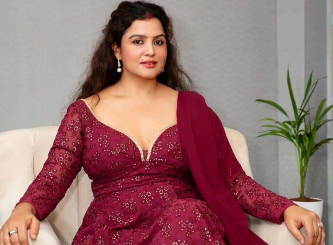 rekha-thapa_YamGnbDuYm