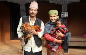 ‘सिटामोल’ मा गाउँले गेटअपमा देखिँदै सौगात र बेनिशा