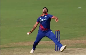पहिलो ओभरको दोस्रो बलमै पीएनजीको विकेट लिए करण केसीले