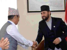 रास्वपाको आलोचना गर्दै आएका हर्क साम्पाङले भेटे रवि लामिछाने