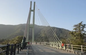 कर्णाली पुलबाट हाम फाल्दा बेपत्ता भएका युवक खोज्न गोताखोर परिचालन गरिँदै