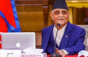 प्रधानमन्त्रीसँग भेटेपछि ओलीले भने, ‘भेटवार्ता भइरहन्छन्’