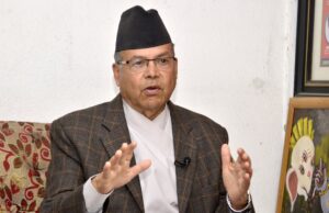सहमतिमै नेतृत्व चयनको प्रयास भइरहेको छ : झलनाथ खनाल