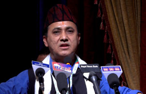 प्रधानमन्त्रीले आफ्नो पदीय जिम्मेवारी बिर्सिए : महामन्त्री शर्मा प्रधानमन्त्रीले आफ्नो पदीय जिम्मेवारी बिर्सिए ः महामन्त्री शर्मा