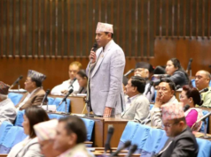 गृहमन्त्रीले मापसे गरेका व्यक्तिलाई सडकमा उभ्याएको भन्दै रामहरि खतिवडाको आपत्ति