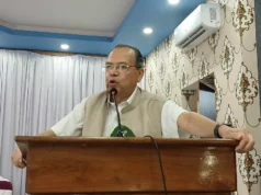 समाजवादको एजेन्डा विना एमाले टिक्न सक्दैन : झलनाथ खनाल