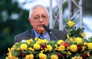 प्रधानमन्त्री नेतृत्वको सरकार आफैँ ढल्छ : नेता कोइराला