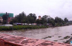 उपत्यकाका नदीमा जलसतह बढेपछि नदी करिडोरका बस्तीमा डुबानको जोखिम
