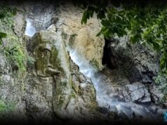 आहा ! आबुखैरेनीको ऐनापहरा झर्ना (फाेटाे फिचर)