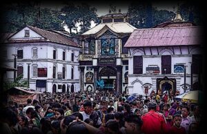 साउनको दोस्रो सोमबार, पशुपतिनाथमा दर्शनार्थीको घुइँचो