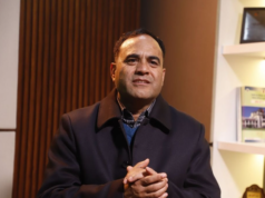 सुशासन र सेवा प्रवाहमा सरकार खरो उत्रिनुपर्छ : नैनसिंह महर