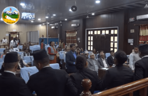सडक र सदनमा नाराबाजीका बिच निजामती ऐन संशोधन विधेयक पारित