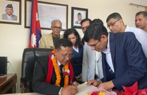 चलचित्र विकास बोर्डको पदभार सम्हाले दिनेश डिसीले