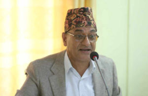 सरकारी लगानी परेको निजी क्षेत्रमा अख्तियारले अनुसन्धान गर्नुपर्छ : गृहमन्त्री लेखक