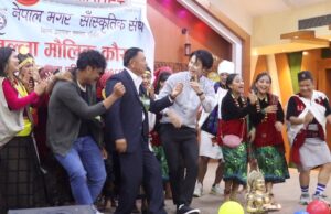 अभिनेता धिरजसँगै ‘रुकुम मैकोट’ गीतमा नाचे पूर्व उपराष्ट्रपति पुन