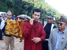 बसन्तपुरको दशैंघरमा भित्राइयो फूलपाती