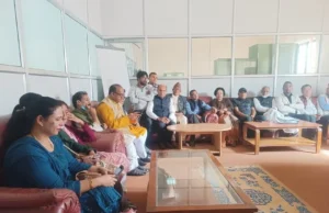 राजेन्द्र महतोले आज नयाँ पार्टी दर्ता गराउँदै