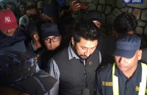 रुपन्देही जिल्ला अदालतमा रवि लामिछाने पक्षका वकिलको बहस जारी