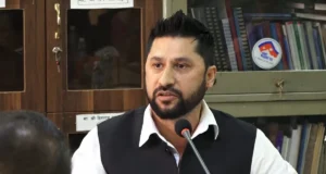 रवि लामिछानेविरुद्ध ३ कसुरमा अदालतमा मुद्दा दर्ता