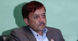 प्रशासनिक संघीयतामा ध्यान नदिएको मैनालीको गुनासो