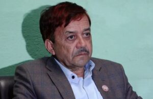 प्रशासनिक संघीयतामा ध्यान नदिएको मैनालीको गुनासो