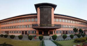 हेटौँडा अस्पताल विवादः विपक्षीको नाममा कारण देखाऊ आदेश
