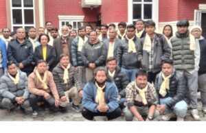 राजेन्द्र महतो नेतृत्वको पार्टीमा थारु युवाको प्रवेश