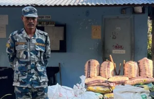 करिब ७ लाख मूल्य बराबरको रुद्राक्षको दाना बरामद
